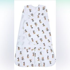 NWOT- HALO Disney Baby 100% Cotton Sleepsack Swaddle, 3-Way Adjustable, TOG 1.5